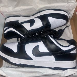Nike dunk low Men’s 9.5